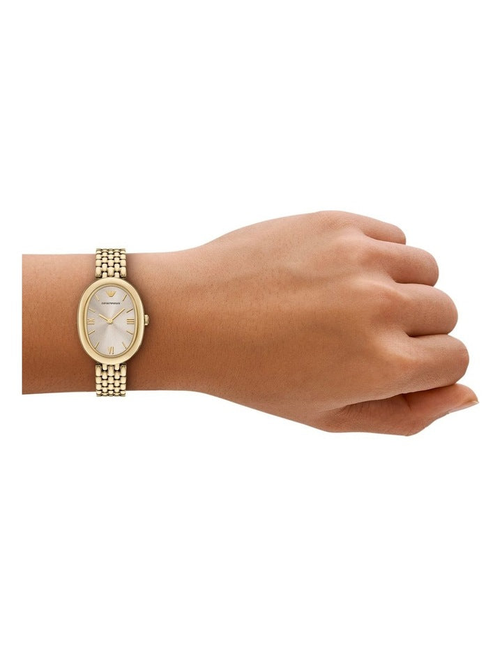 Analog Watches in Gold