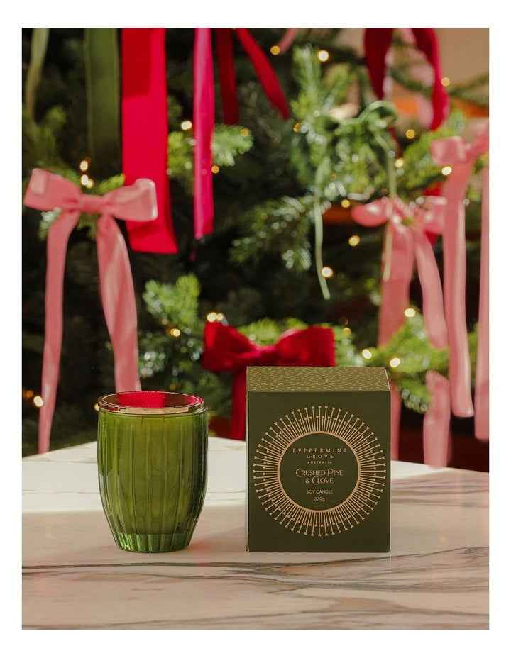 Crushed Pine And Clove Large Candle 370g