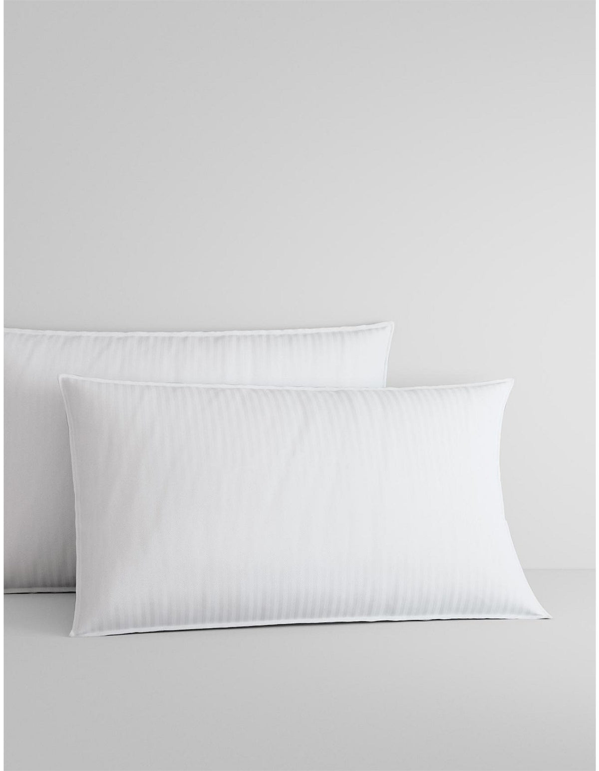 OTIS PILLOWCASE PAIR IN WHITE