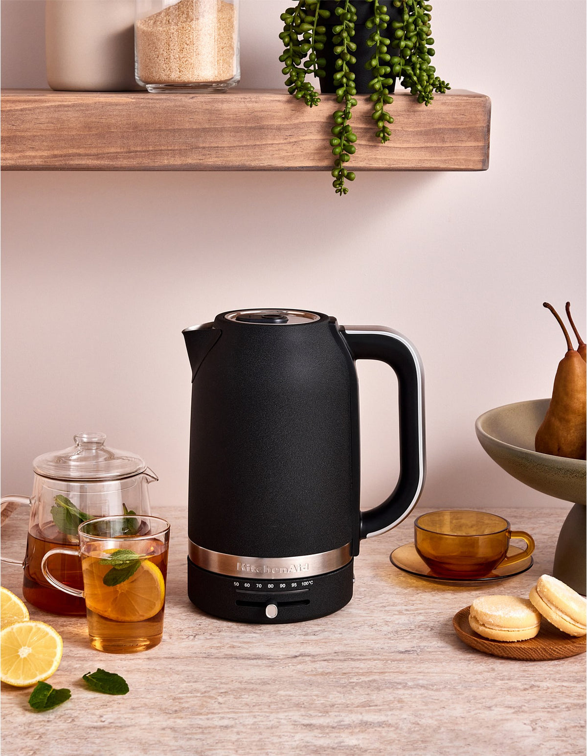 KEK1701 1.7L Variable Temperature Kettle Cast Iron Black