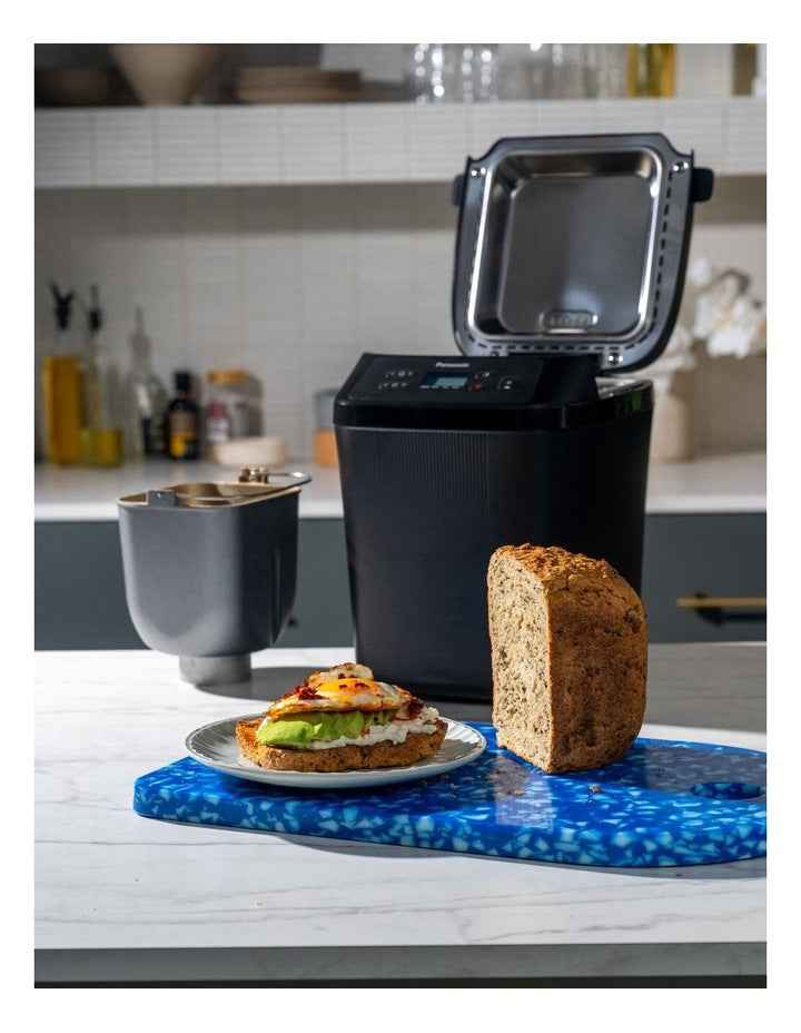 Panasonic Compact Breadmaker SD-PN100KST in Black
