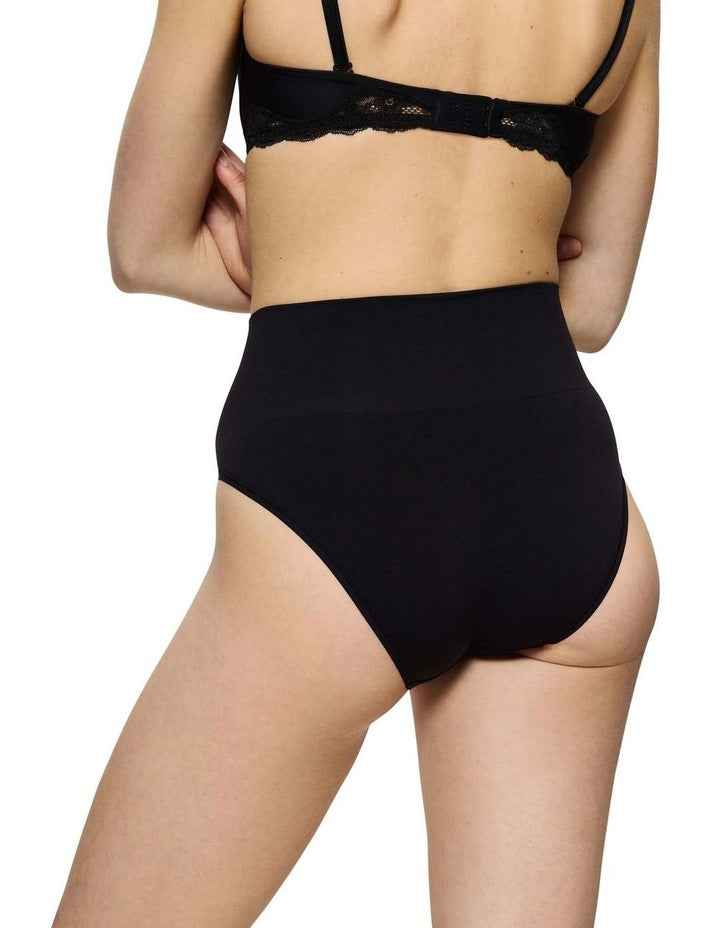Soft Sculpt Bandeau Maxi Brief in Black