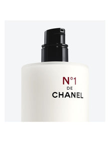 N°1 DE CHANEL REFINING YOUTH EMULSION Refines Skin Texture  Mattifies  Smooths
