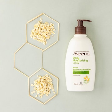 Aveeno Daily Moisturising Body Lotion Fragrance Free Sensitive Skin 354mL