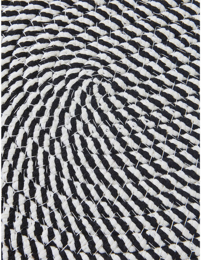 Flinders 30 x 45cm Cotton Jute Oval Placemat Black and White