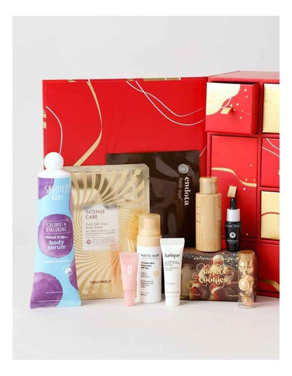 MYER Deluxe Beauty Box in Red