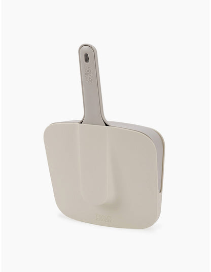 CLEANTECH WALL-MOUNTED DUSTPAN & BRUSH