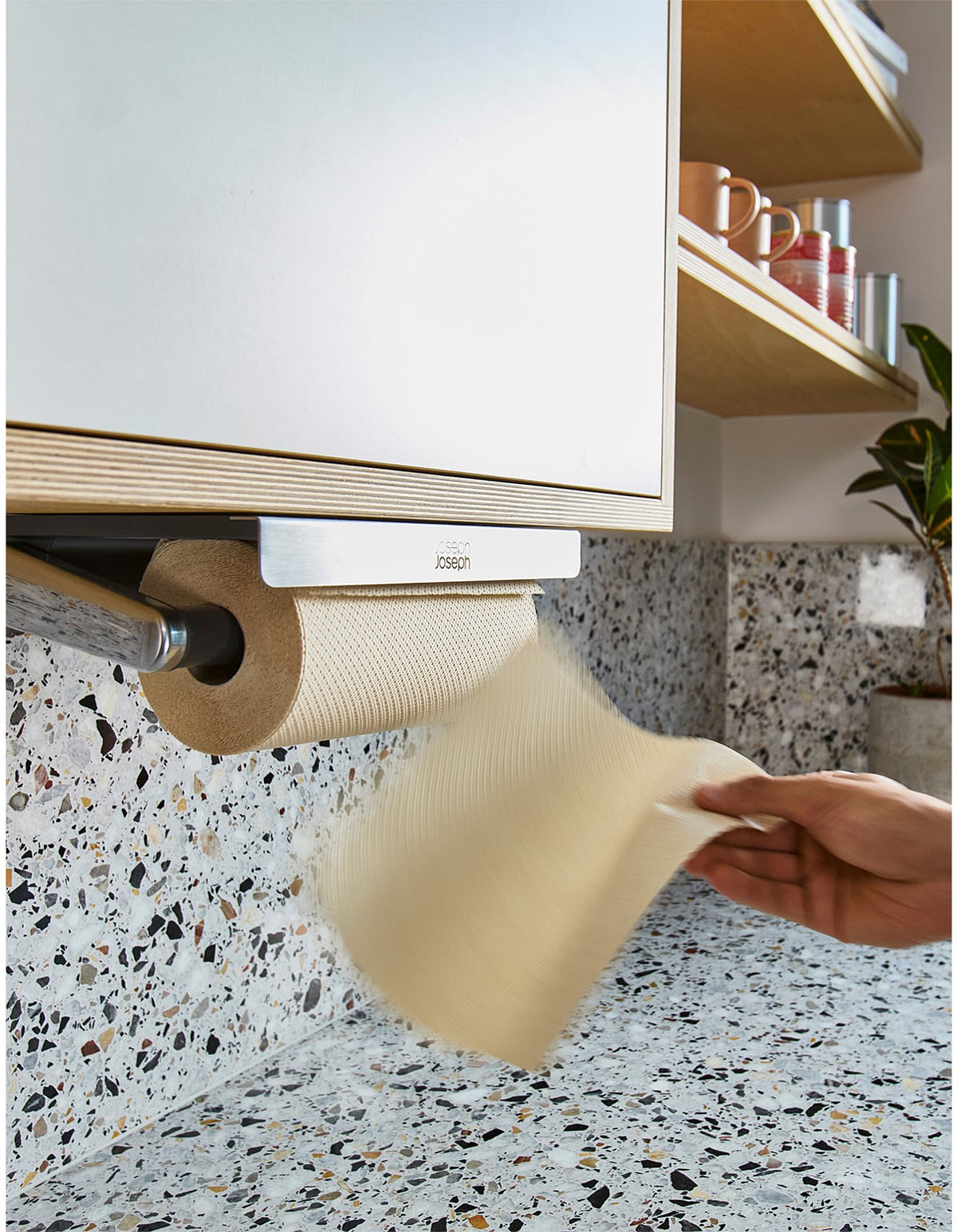 ROLLGRIPÂ EASY-TEAR KITCHEN ROLL HOLDER