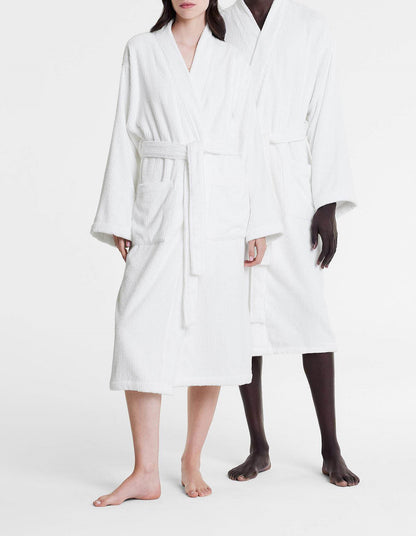LIVING TEXTURES TOWELLING ROBE - L/XL IN WHITE