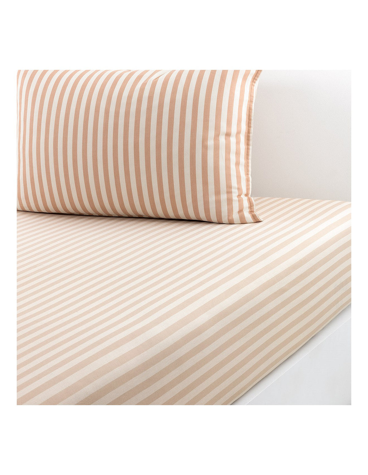 FIFTY FIFTY FITTED SHEET QUEEN