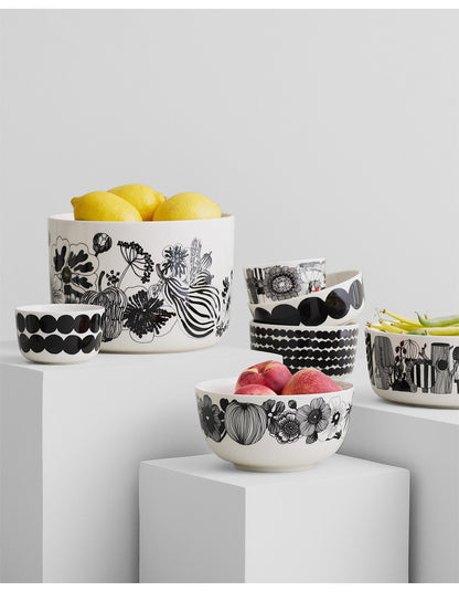 Oiva Siirtolapuutarha 500ml Stoneware Bowl Black Räsymatto