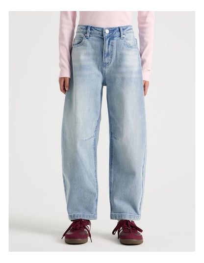 Mid Rise Barrel Jean in Mid Denim