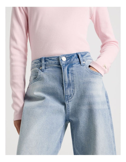 Mid Rise Barrel Jean in Mid Denim