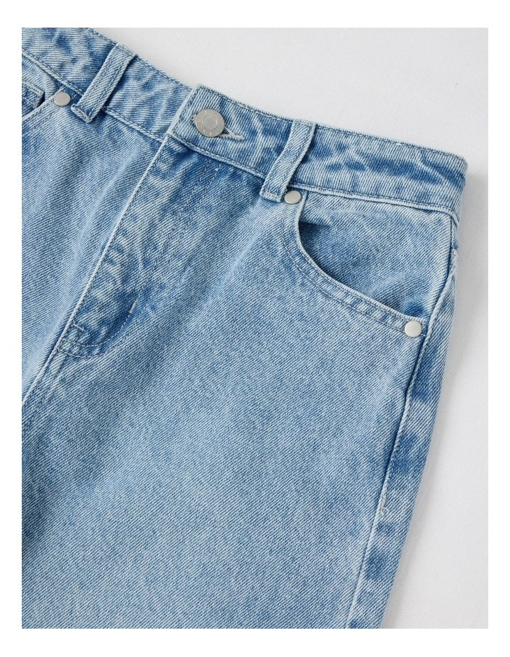 High Rise Wide Leg Jean in Mid Denim