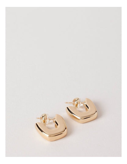 Gold Twist Hoop Earring in Gold