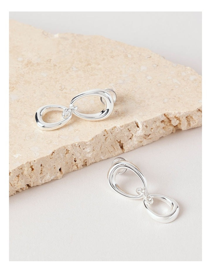 Link Earrings in Silver