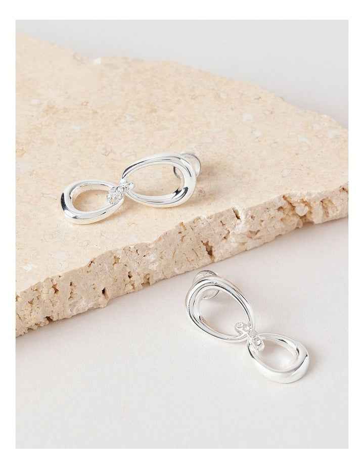 Link Earrings in Silver