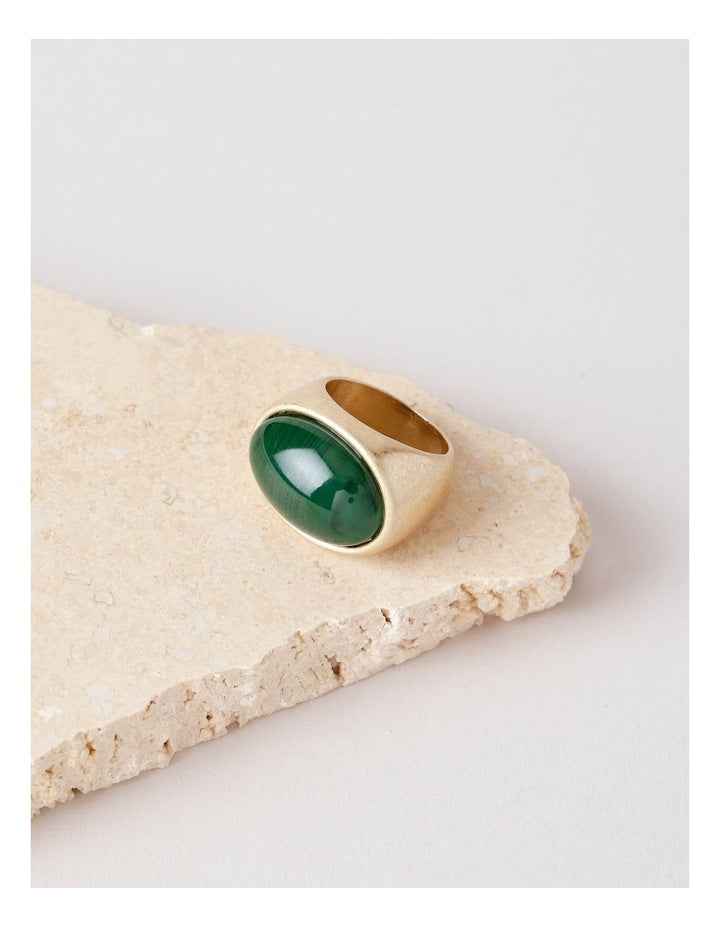 Gold and Jade Stone Ring in Gold