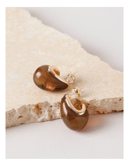 Amber Teardrop Earring in Brown