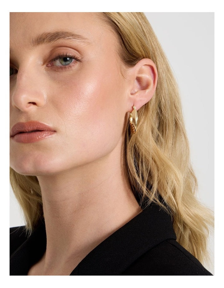 Ridged Hoops in Gold