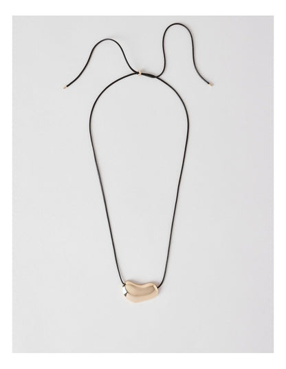 Textured Pendant in Gold