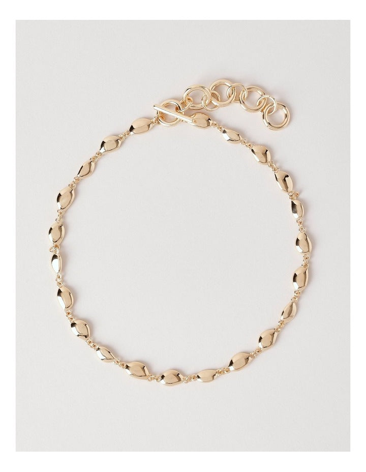 Drop Necklace in Gold