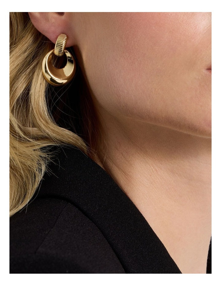 Textured Door Knocker Earring in Gold