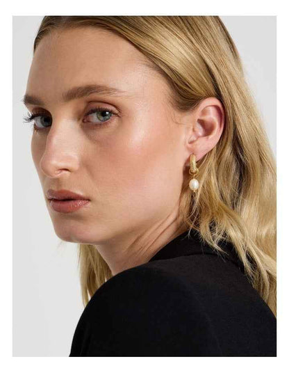 Textured Pearl Hoops in Gold