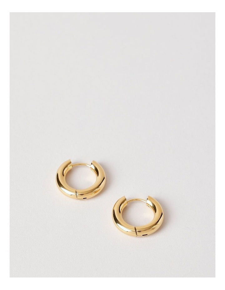 Small Hoop in Gold