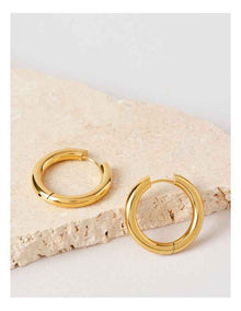 Large Hoop in Gold