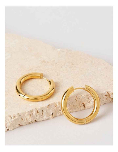 Large Hoop in Gold
