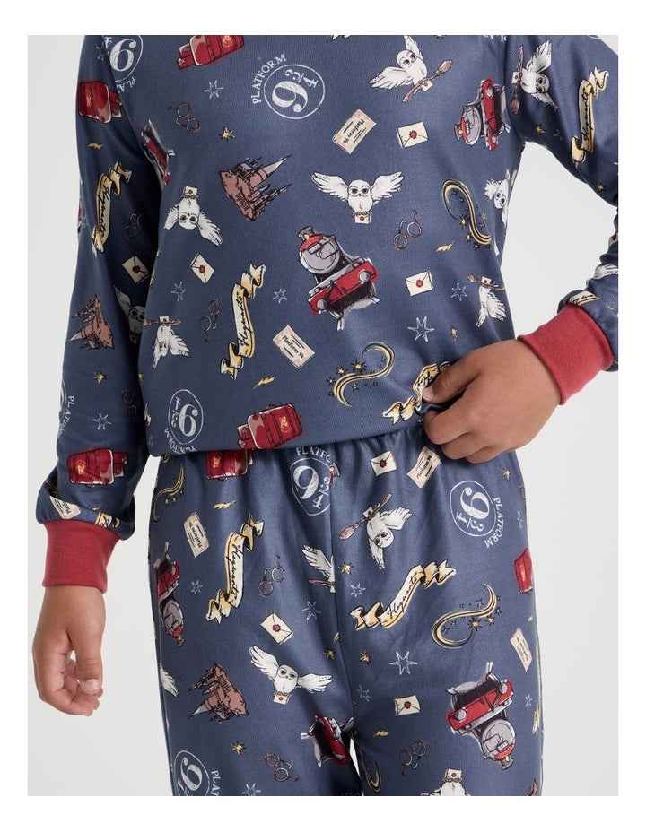 Cosy Knit Pyjama With Socks in Stonewash