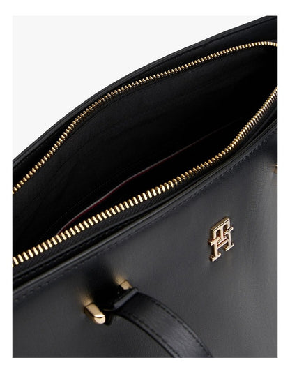 Solid Tote Bag in Black