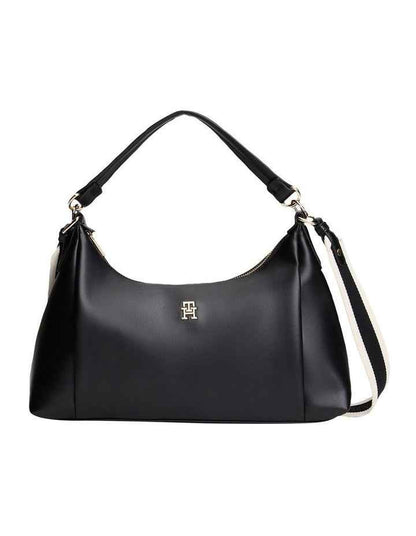 Essential Shoulder Bag in Black