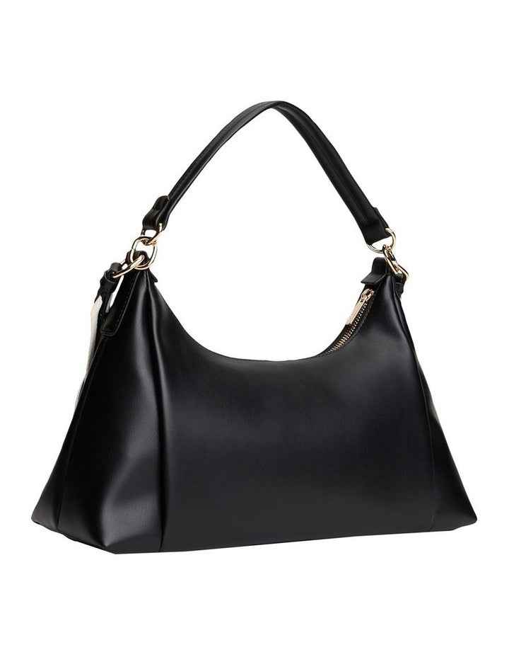 Essential Shoulder Bag in Black