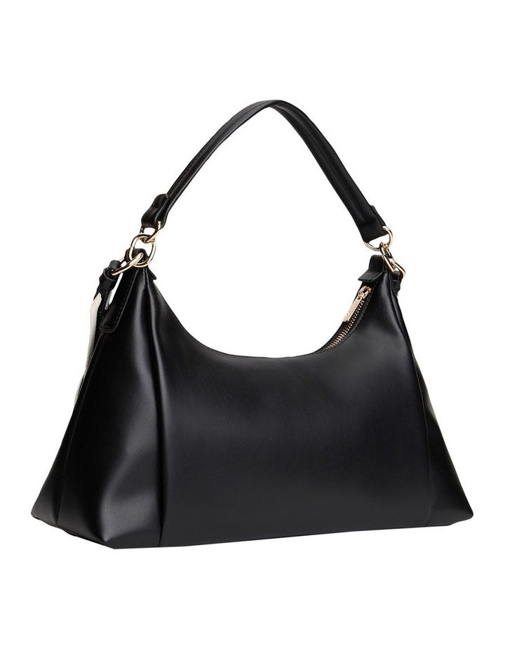 Essential Shoulder Bag in Black