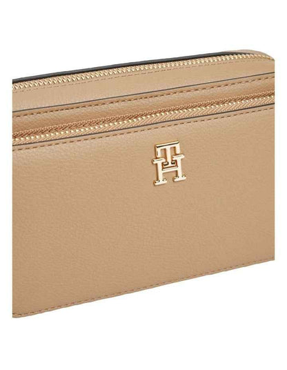 Daily Crossbody Bag in Beige