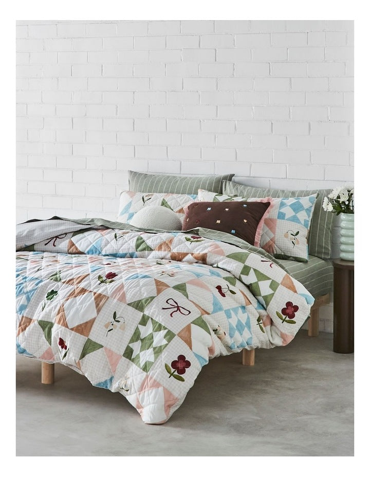 Georgia Quilted Cotton Quilt Cover Set in Fields