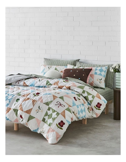Georgia Quilted Cotton Quilt Cover Set in Fields