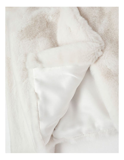 Eva Fur Coat in Vanilla