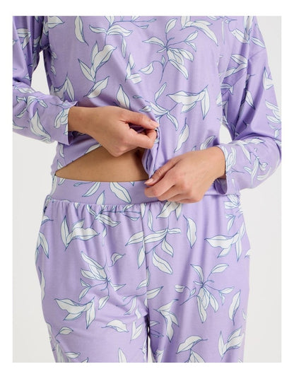 Long Sleeve Cuff Pant Pyjama Set in Foliage Outline Print
