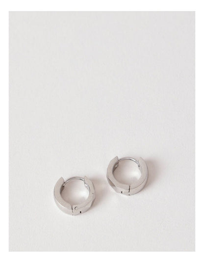 Bevelled Edge Huggies in Rhodium