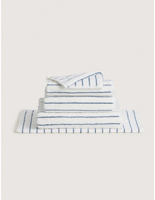 AVEN STRIPE BATH MAT IN WHITE