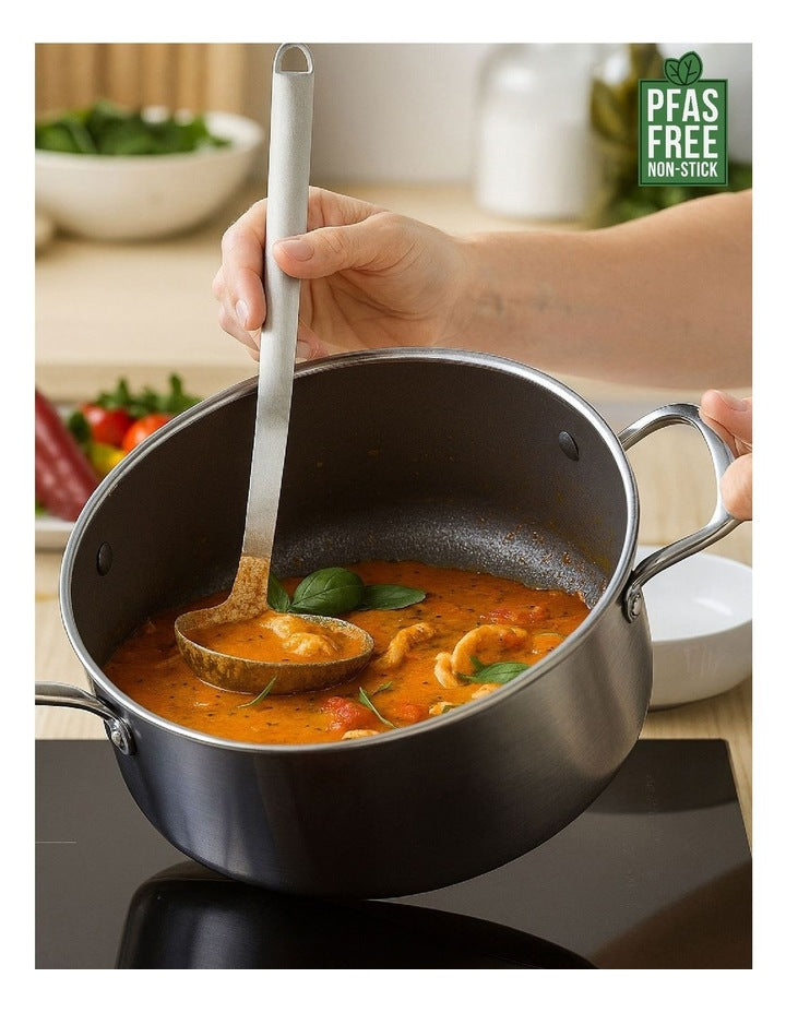 APEX Covered Casserole 24cm/4.91L PFAS-free ceramic non-stick