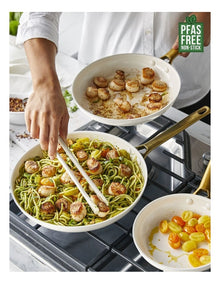 Padova Reserve Frypan 2 Piece Set 26/30cm in Cream
