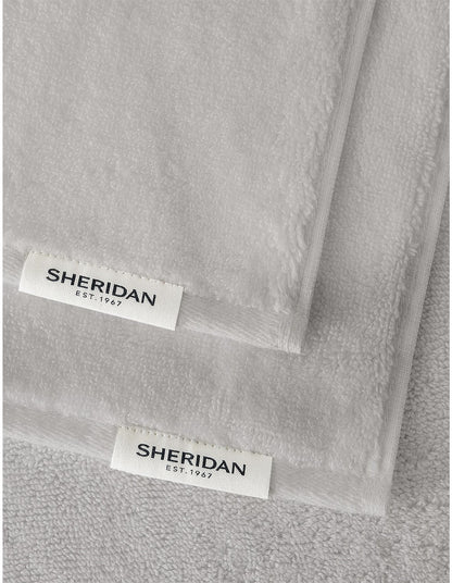 AVEN HAND TOWEL IN VAPOUR