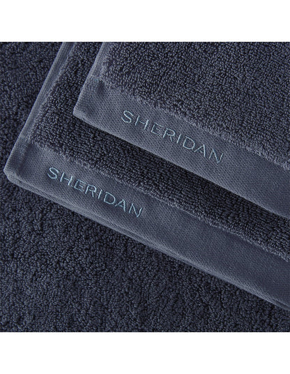 ULTIMATE INDULGENCE HAND TOWEL IN CHARCOAL