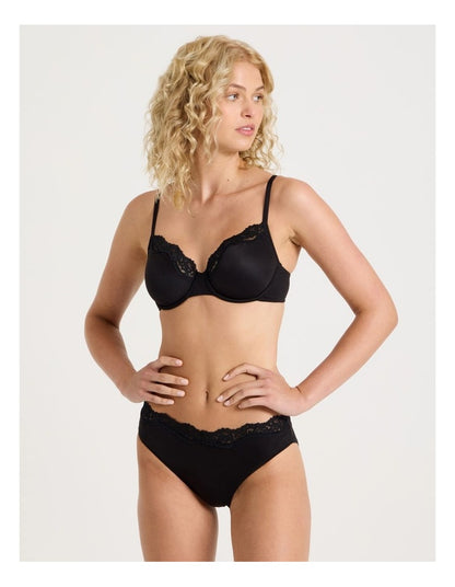 Cheeky Lace Bikini in Black