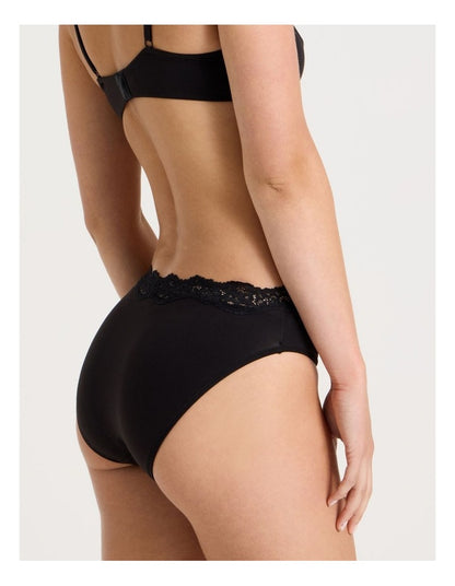 Cheeky Lace Bikini in Black