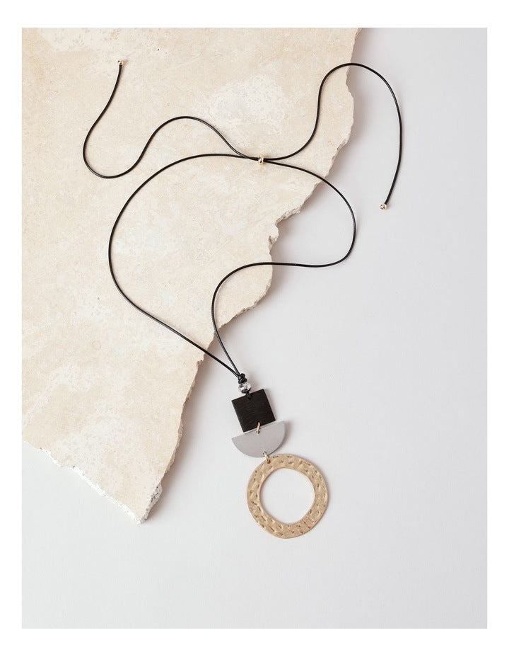Circle Pendant in Multi